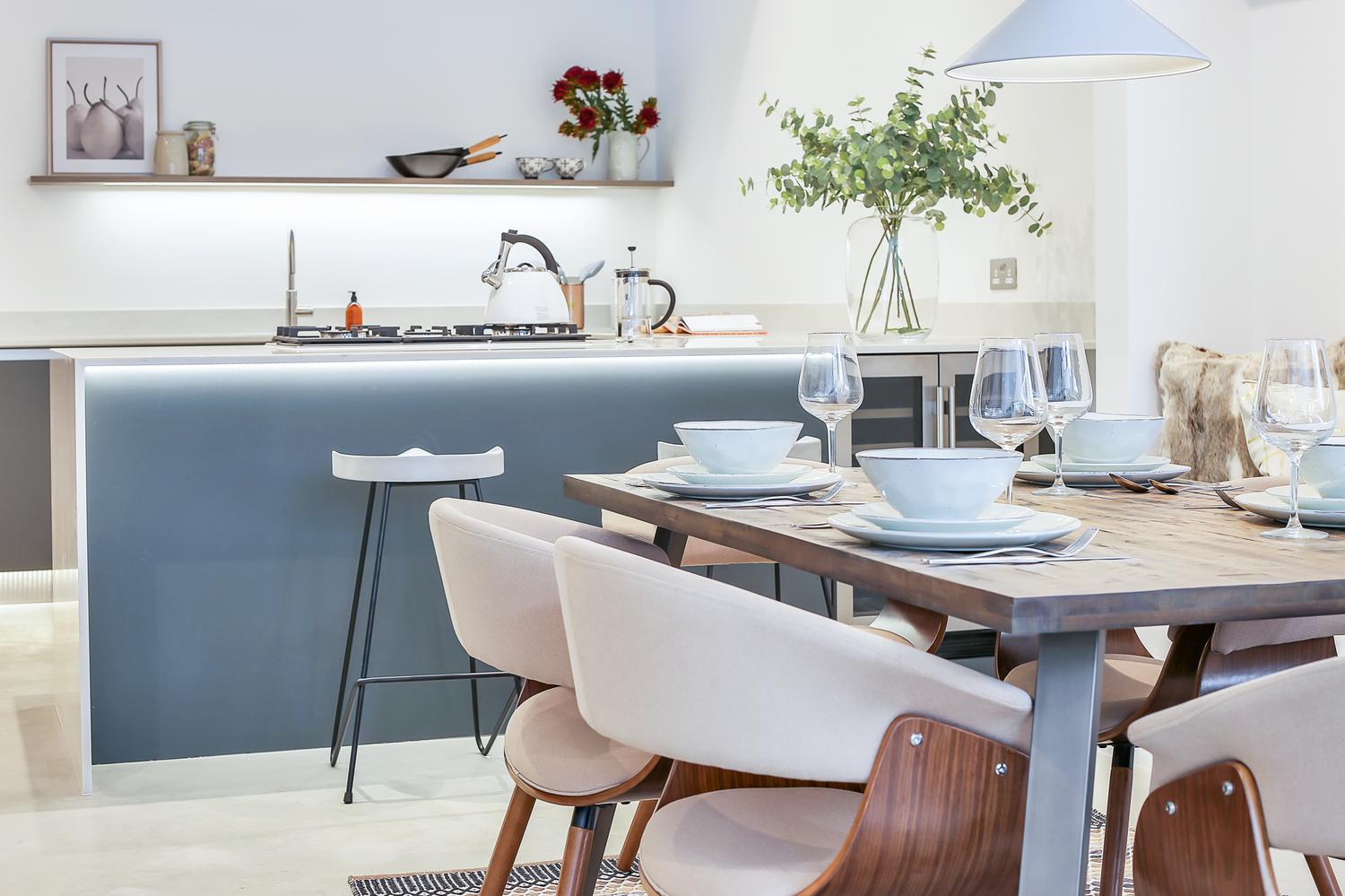 kitchen diner with midcentury dining chairs