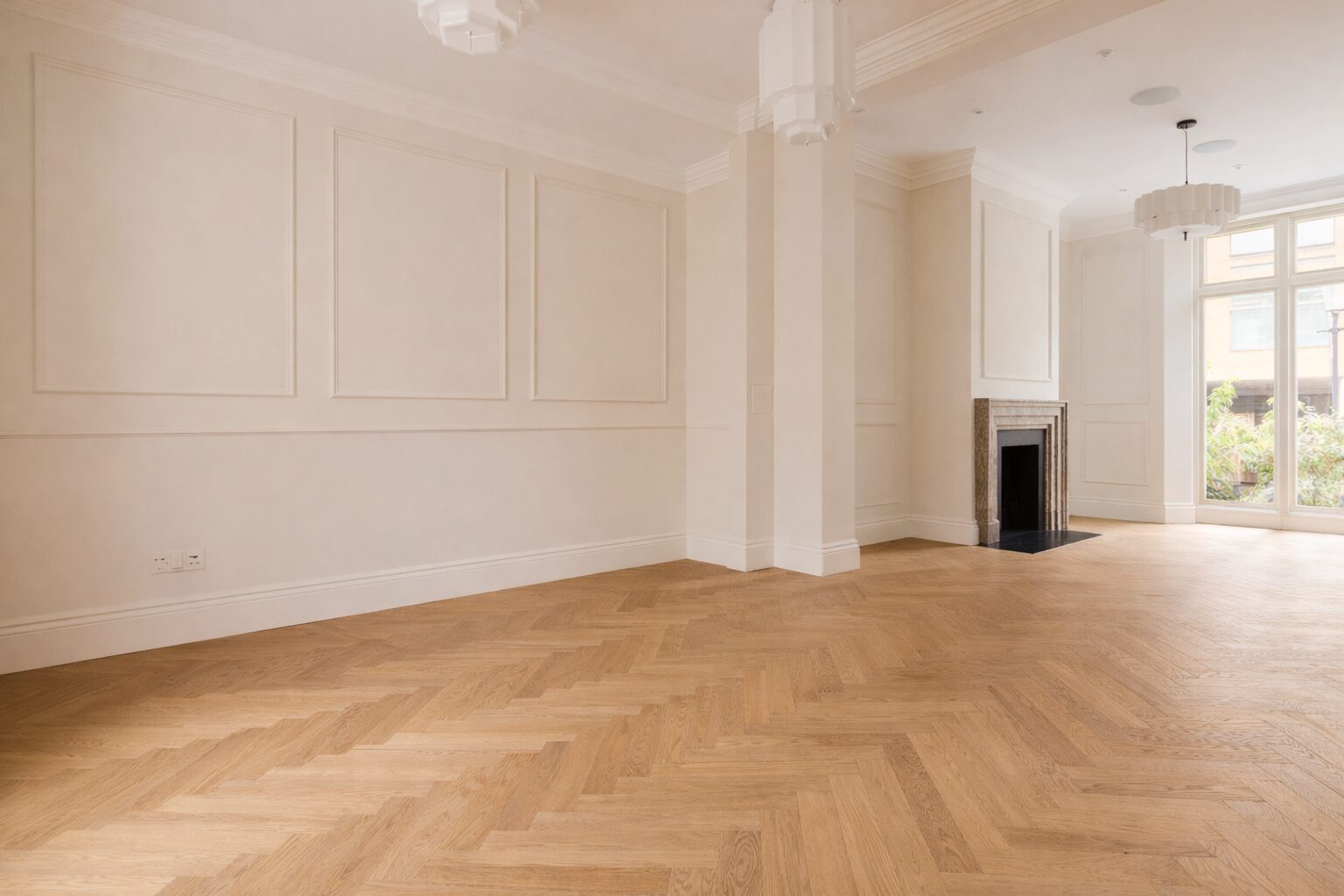 Before and after home staging of a London family living room